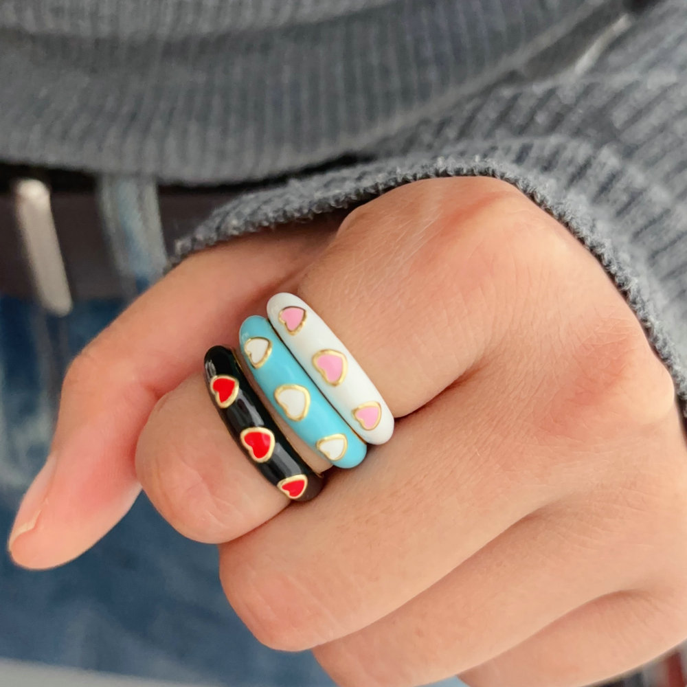 Enamel heart ring