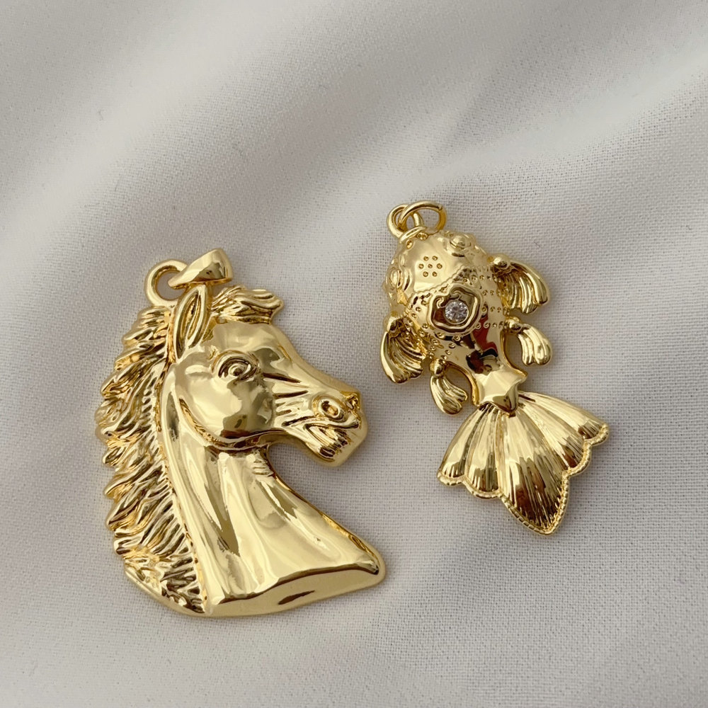 metal horse fish charm