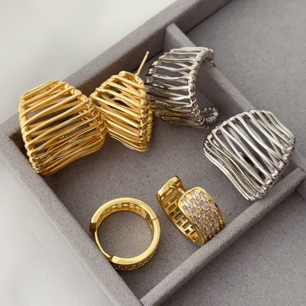 Fashion earrings