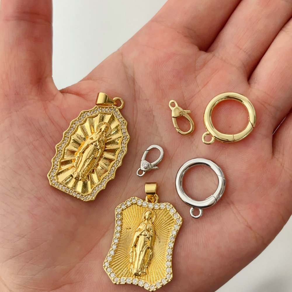 Small clasp