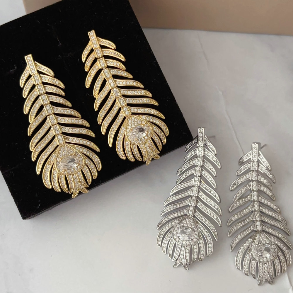 Pave chunky leaf earrings