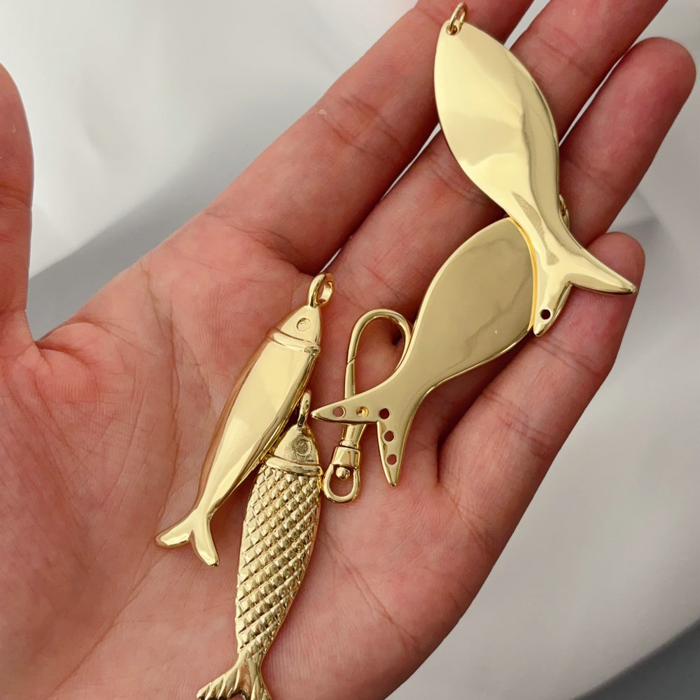 Metal fash charm