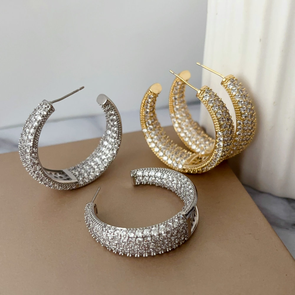 Pave zircon moon hoop