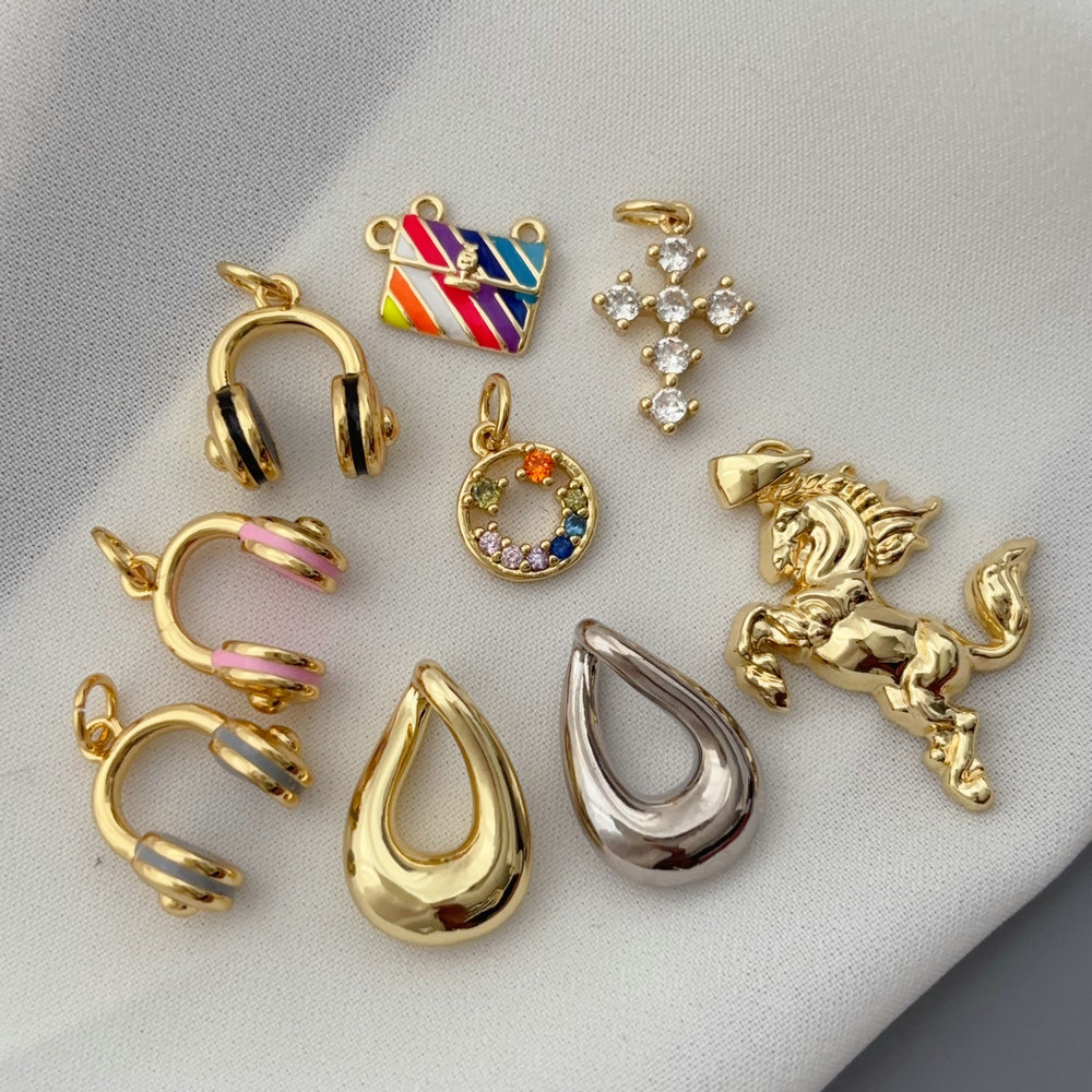 earphone charm