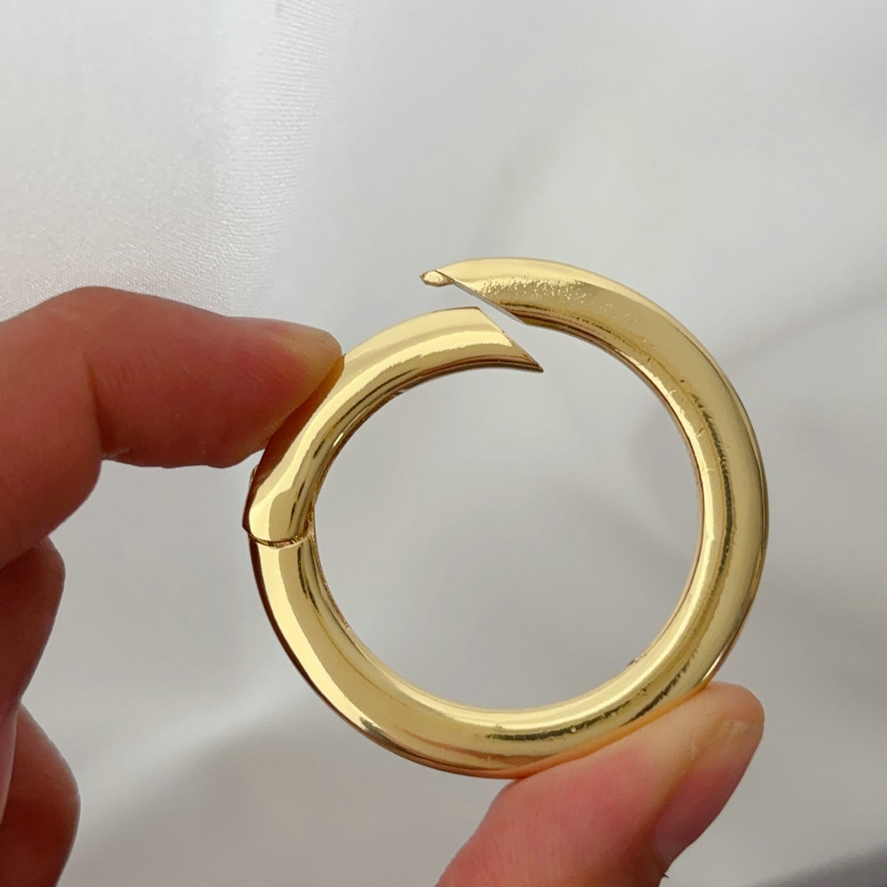 big clasp