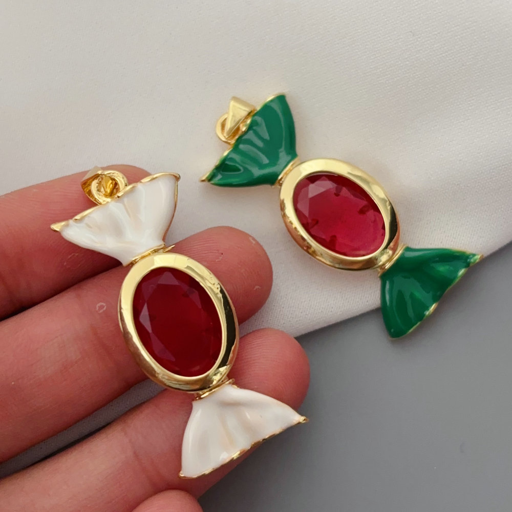 Candy pendant
