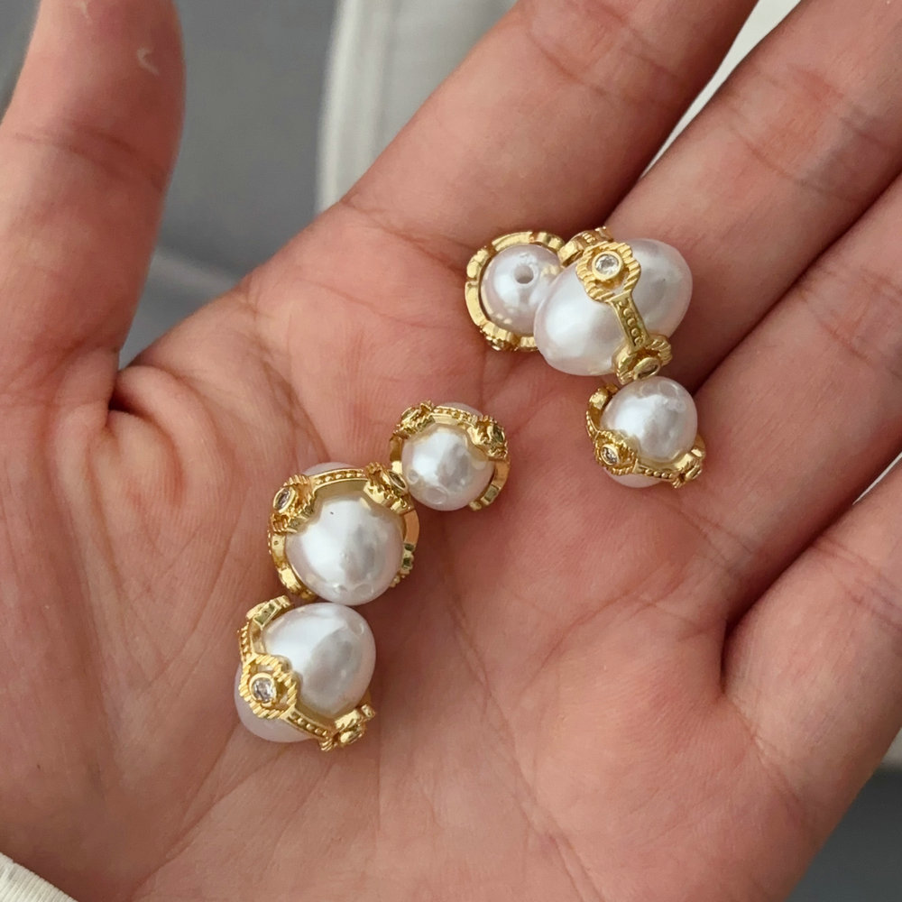 Pearl ball bead