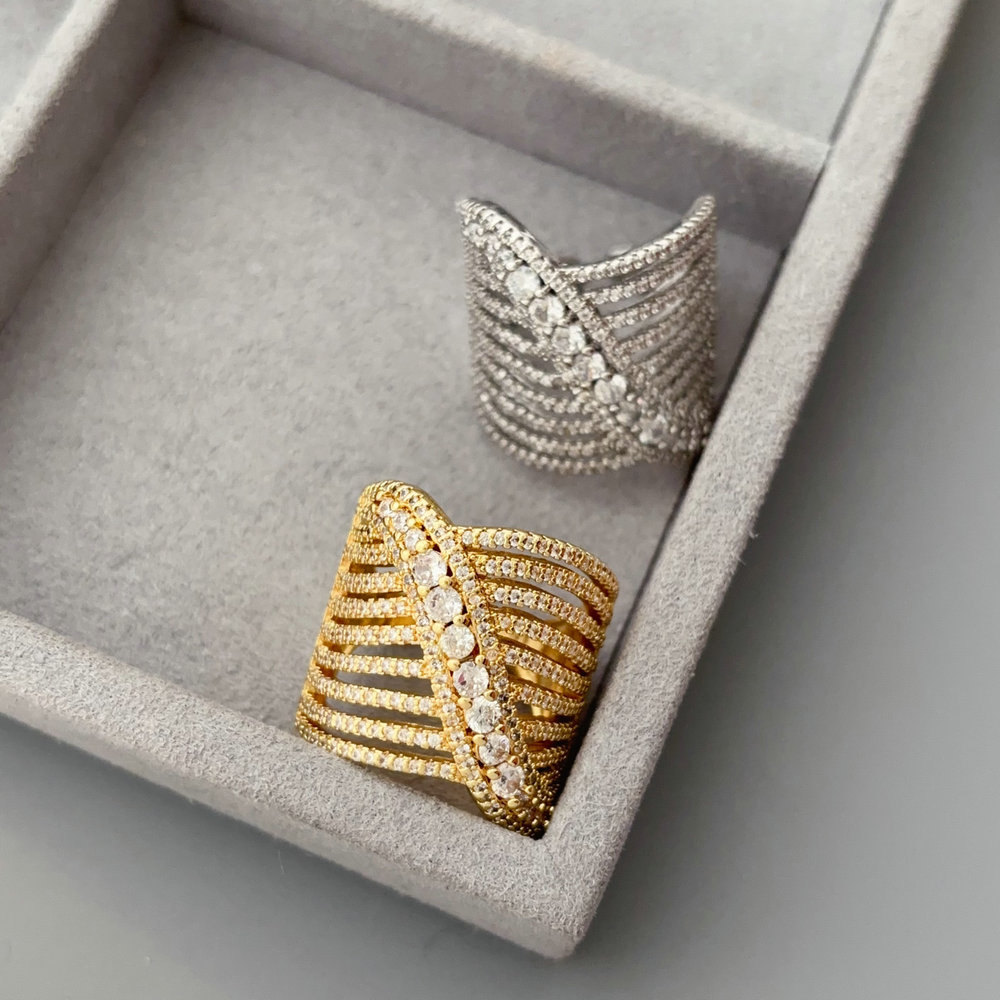 Pave zircon ring