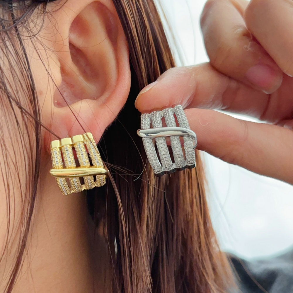 Pave zircon wave earrings