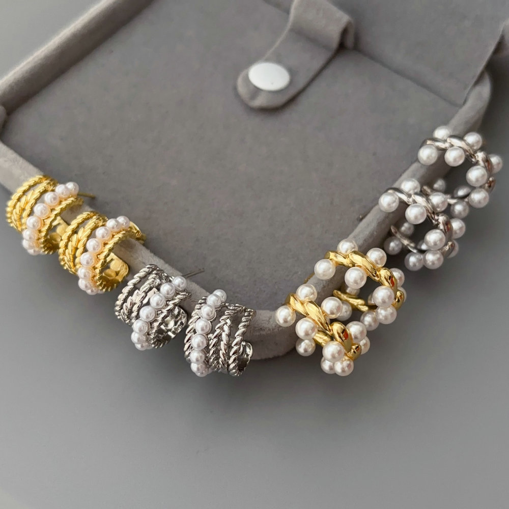 pearl earrings