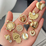 Diy heart hand charm