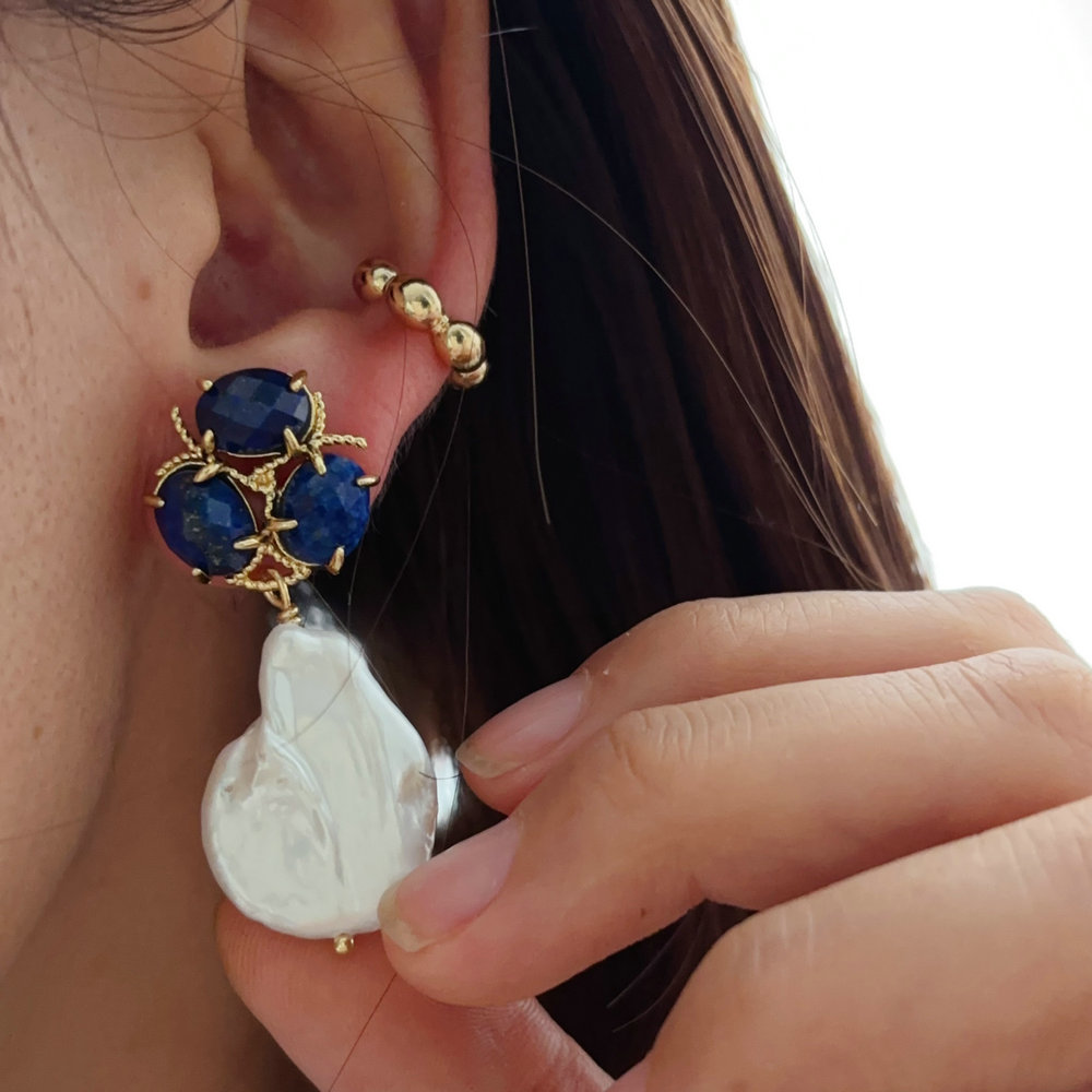 Fresh water pearl earrings