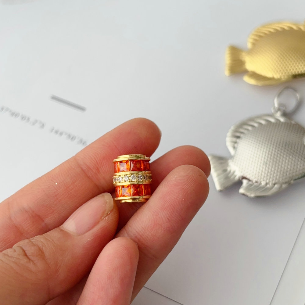 Pave zircon bead