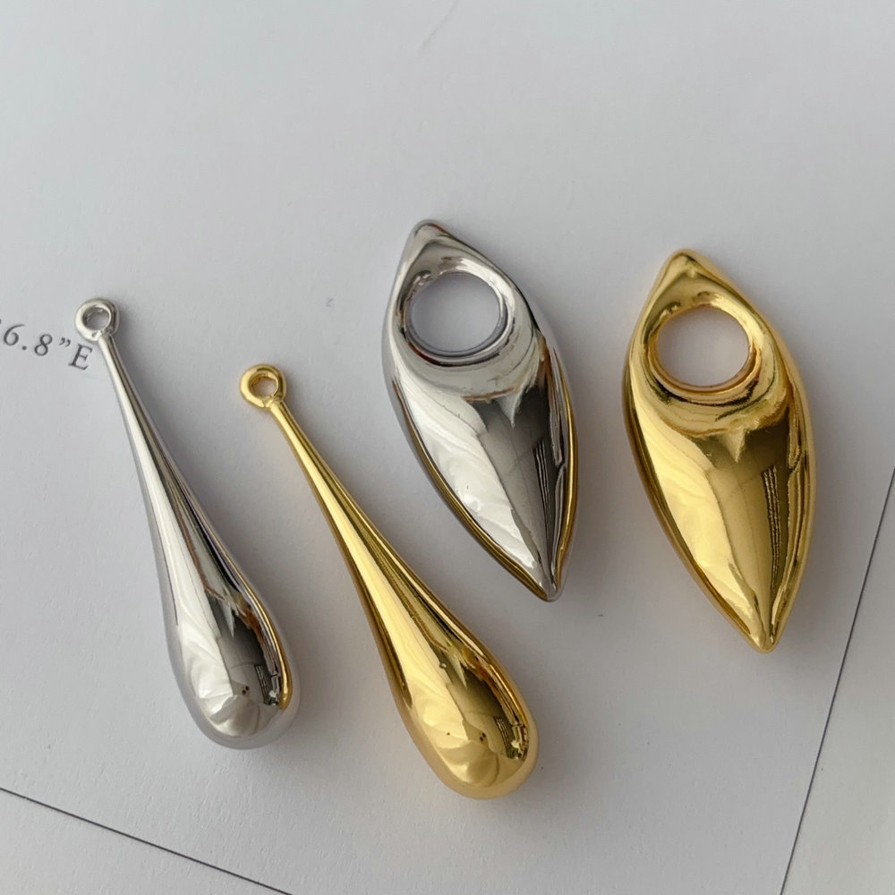Metal charm