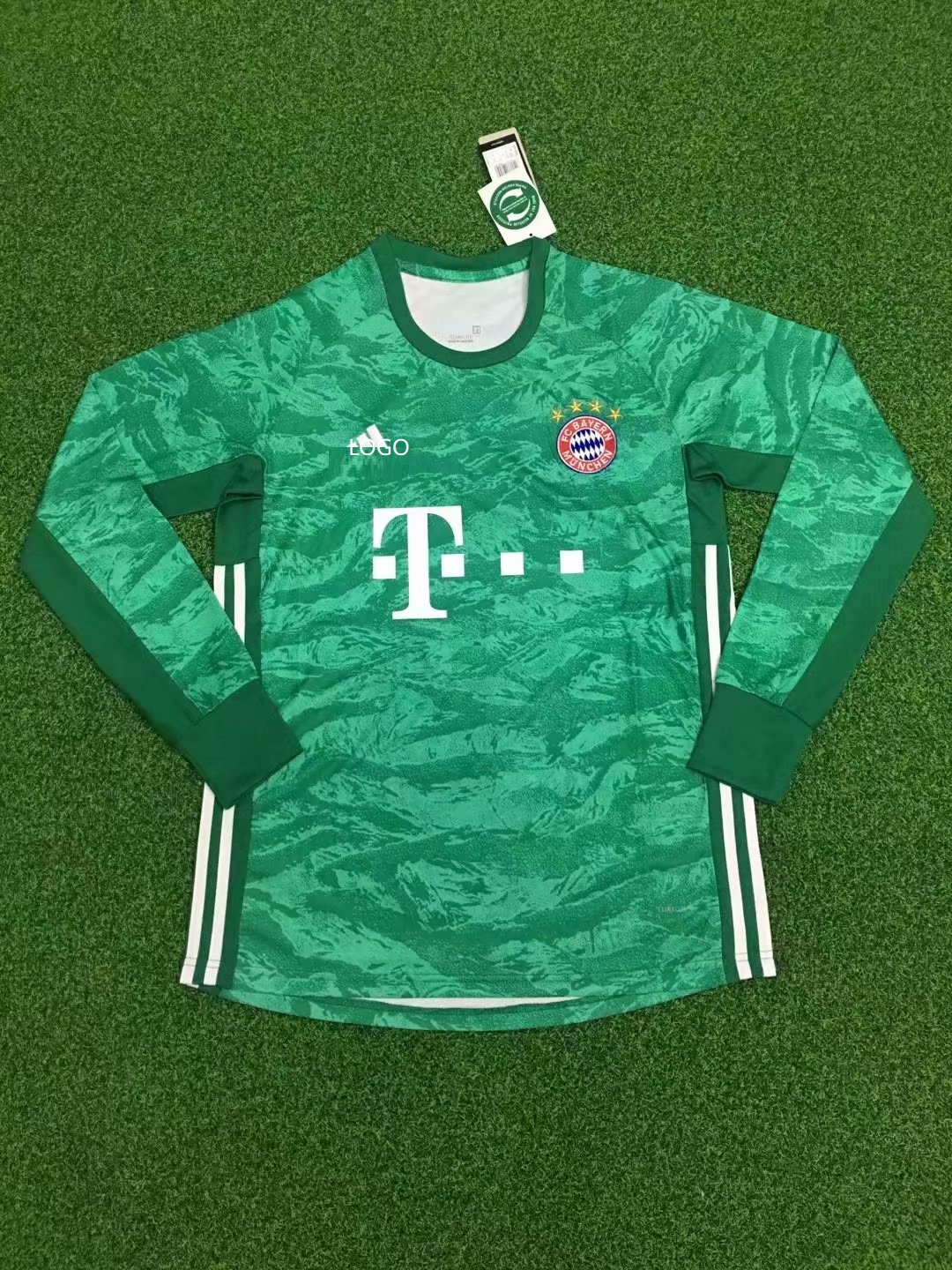 bayern goalkeeper shirt