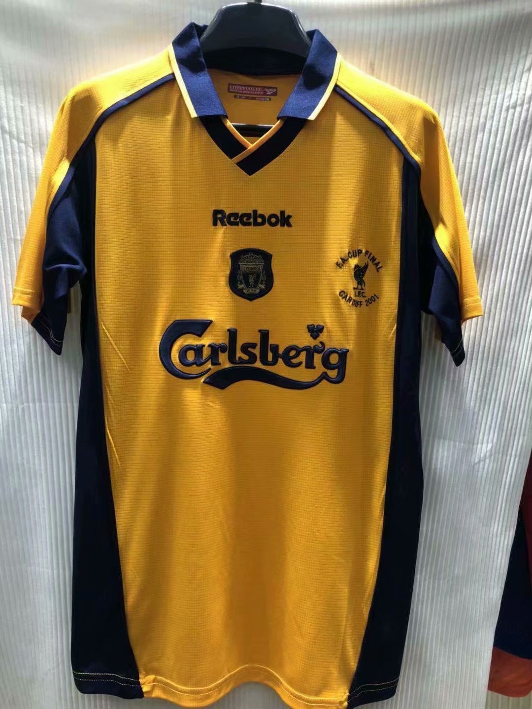 2000-2001 Adult Thai version Liverpool away yellow retro ...