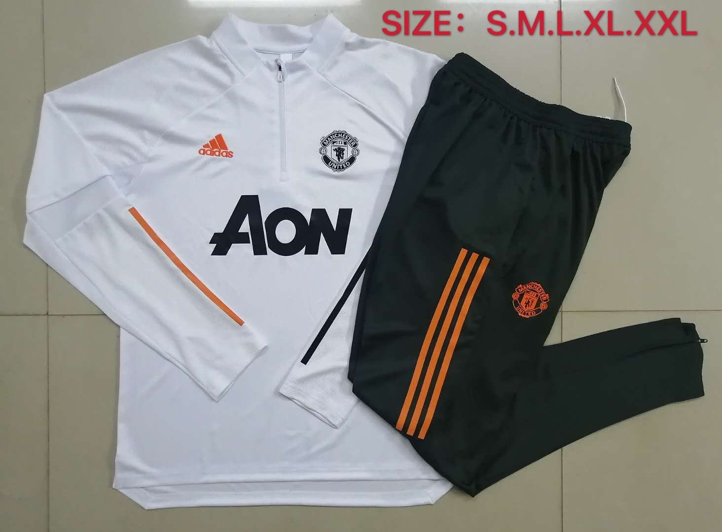 man utd tracksuit