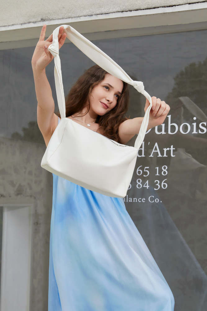 JANE KLAIN new versatile and high-end design, niche design, lazy underarm cloud bag, handbag, bill of lading, shoulder bag