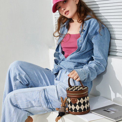 JANE KLAIN Retro rhombus bucket bag