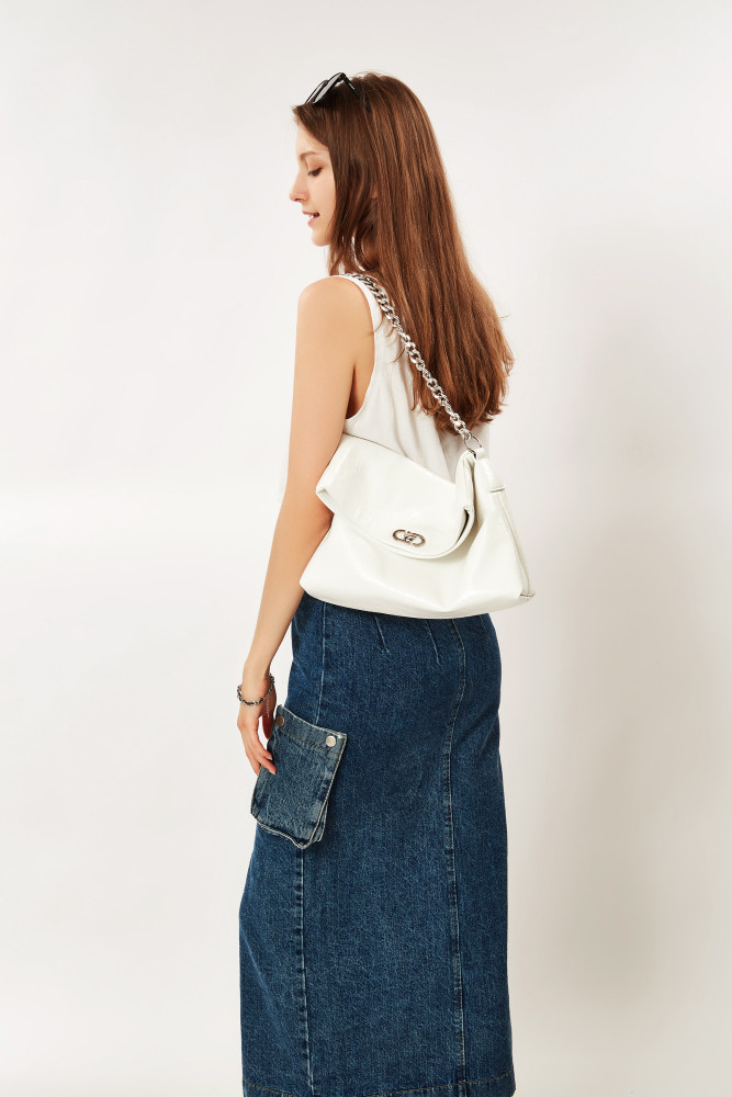 JANE KLAIN chain niche design, fashionable large capacity commuting messenger bag, single shoulder crossbody bag