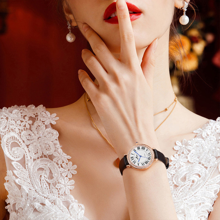 LIBER AEDON trendy and personalized retro diamond studded quartz belt women's watch