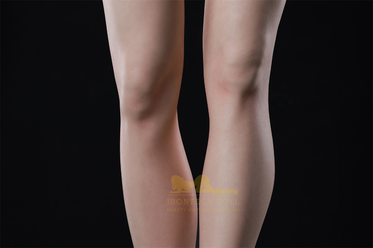 アダルト ドール