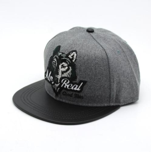 Unisex Hiphop Adjustable Embroidered Wolf Baseball Cap