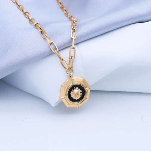 Unisex Gold Lion Chain Necklace