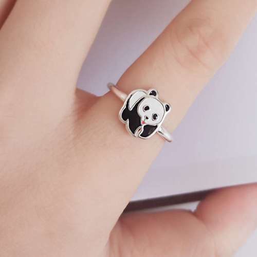 90's Panda Ring