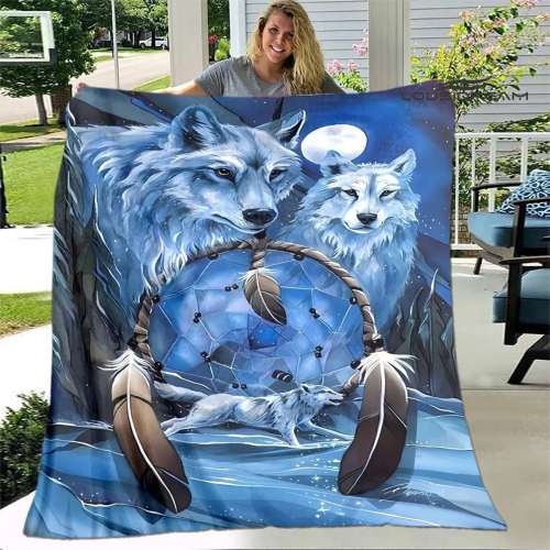 Fluffy Dreamcatcher Wolf Blankets