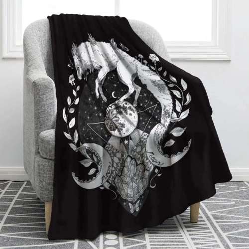 Black Fleece Wolf Blanket