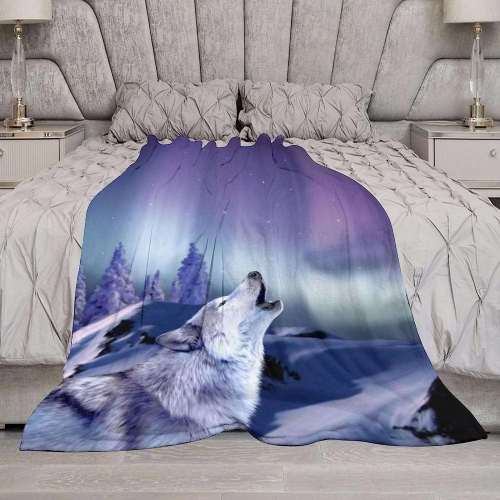 Wolf Howl Print Blanket