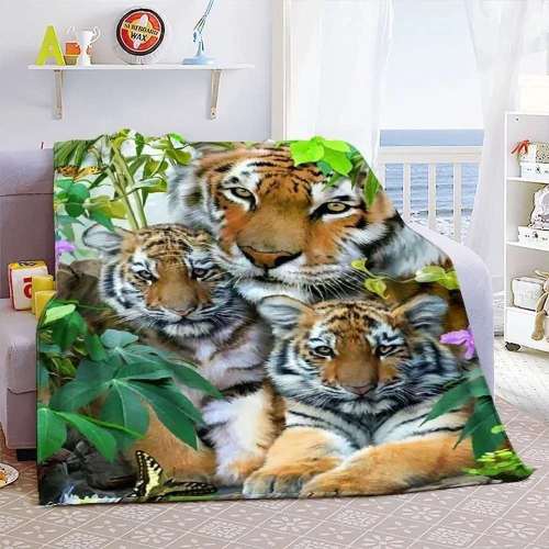 Mommy Cubs Blanket Tiger