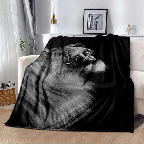 Roaring Lion King Blanket