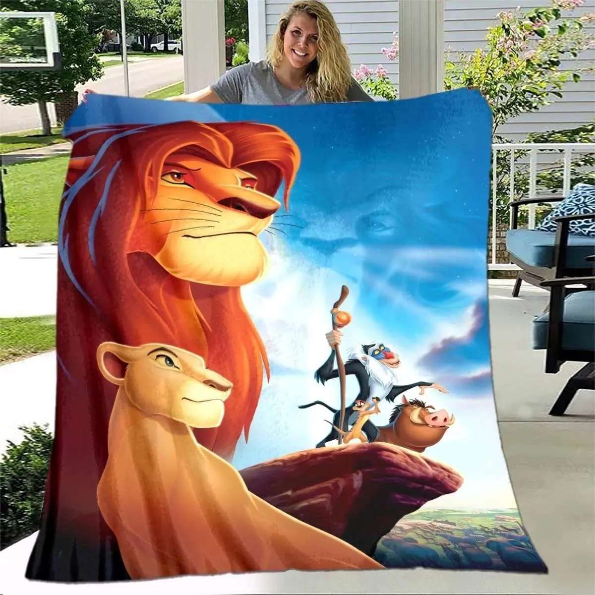 Lion king plush online blanket