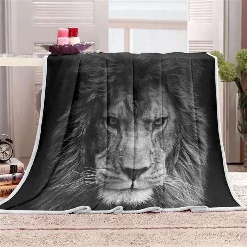 Black Big Lion Blanket