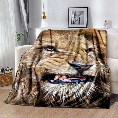Lion Fleece Head Blanket
