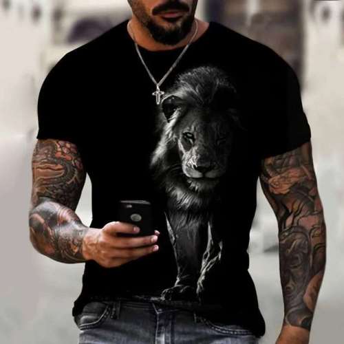Lion Graphic T-Shirt