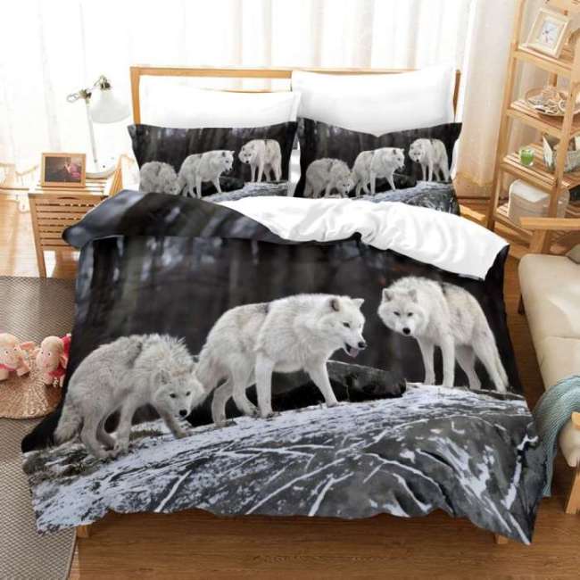 Wolf Pack Bed Cover