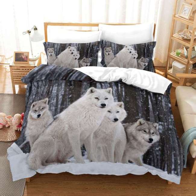 Wolf Packs Bed Set