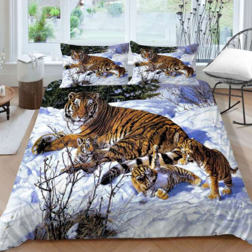 Tiger Mom Cubs Bedding Set