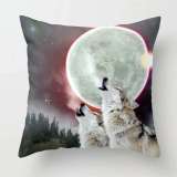 Wolf Howling At Moon Pillowcase