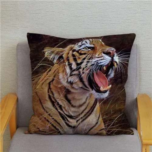 Tiger Roar Pillow Cover