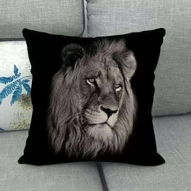 Black Lion Face Pillowcases