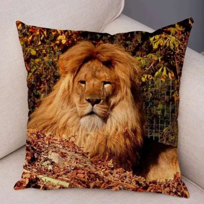 Lion Pillow Cover