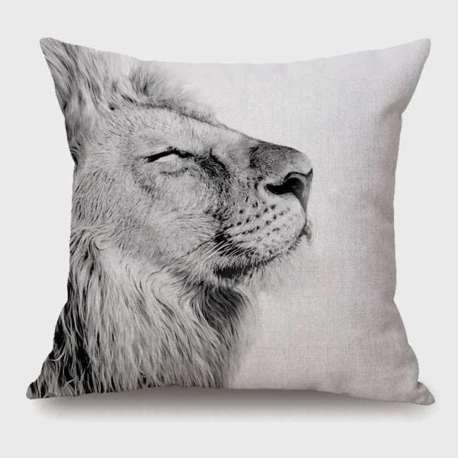 Lion Print Cushion Covers