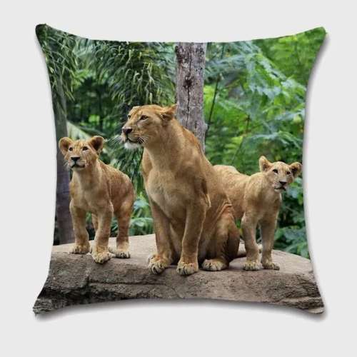 Lion Mom Cubs Cushion Cover