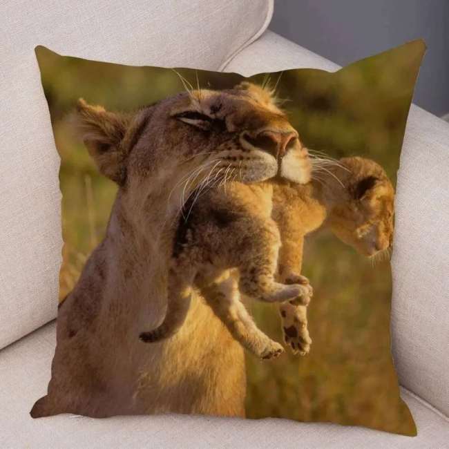 Lion Mom Carrying Cub Cushion Cases