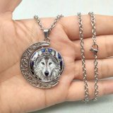 Rotatable Wolf Necklace