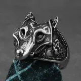 Wolf Head Ring